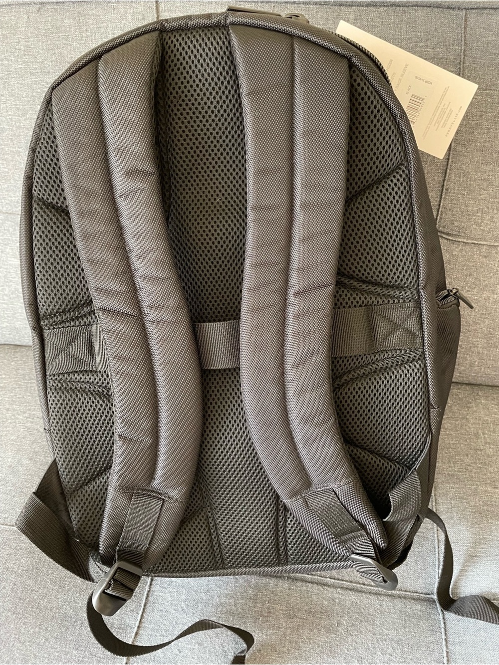 Perry Ellis M300 Backpack - Picture 6 of 11